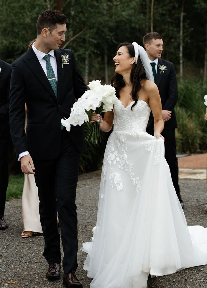 Emma and Martin's Bendooley Estate Wedding