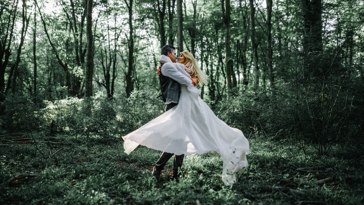 What is a micro wedding? And 6 reasons to have one