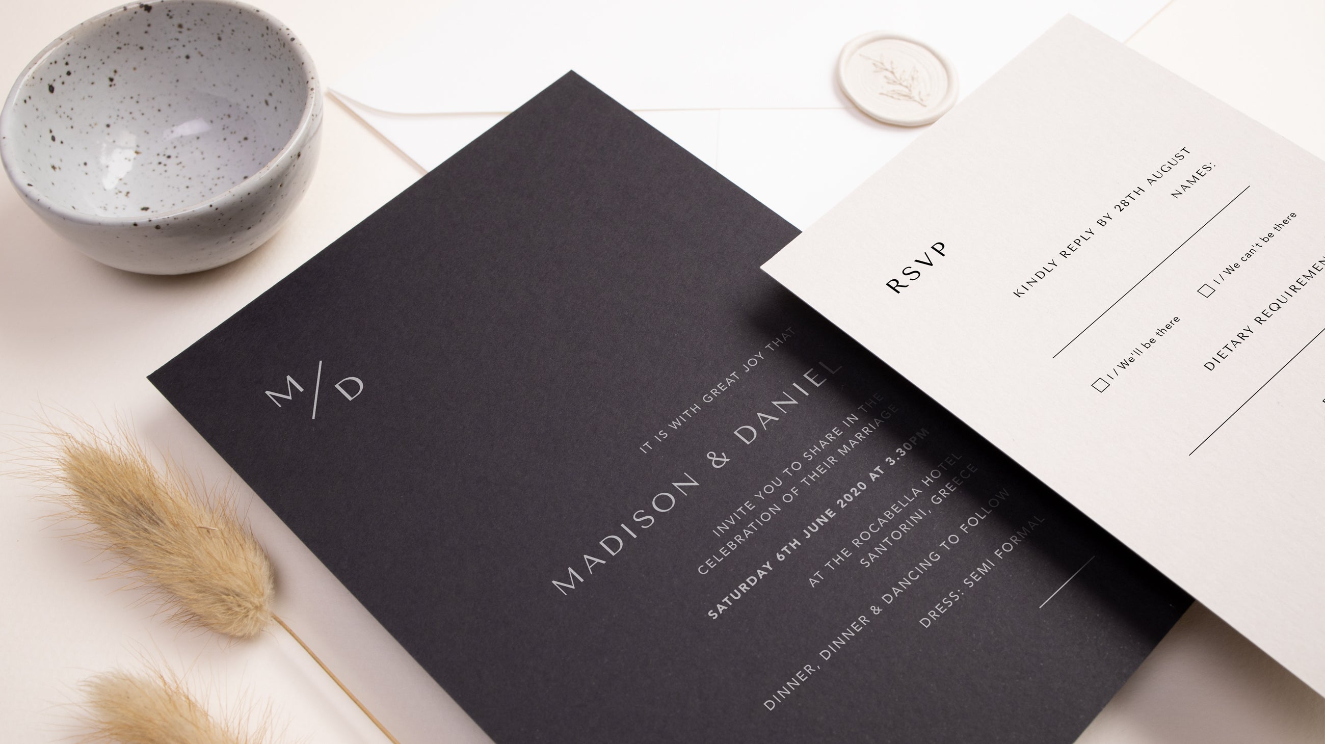 Wedding stationery 101: digital printing and white ink printing