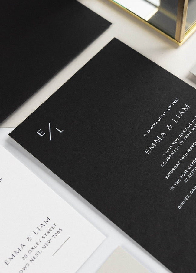 5 striking wedding invitations in black