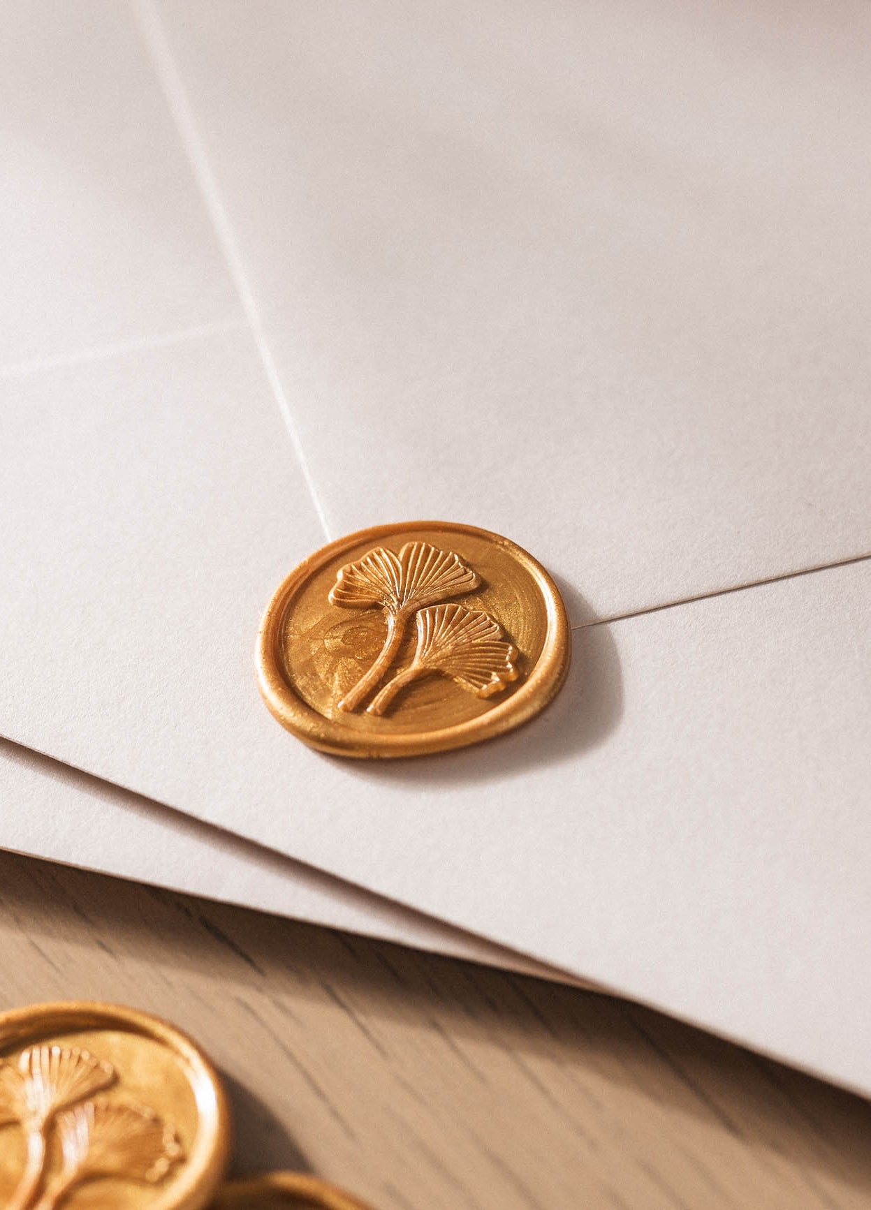 Wedding wax seals, stamps and stoves: a helpful guide