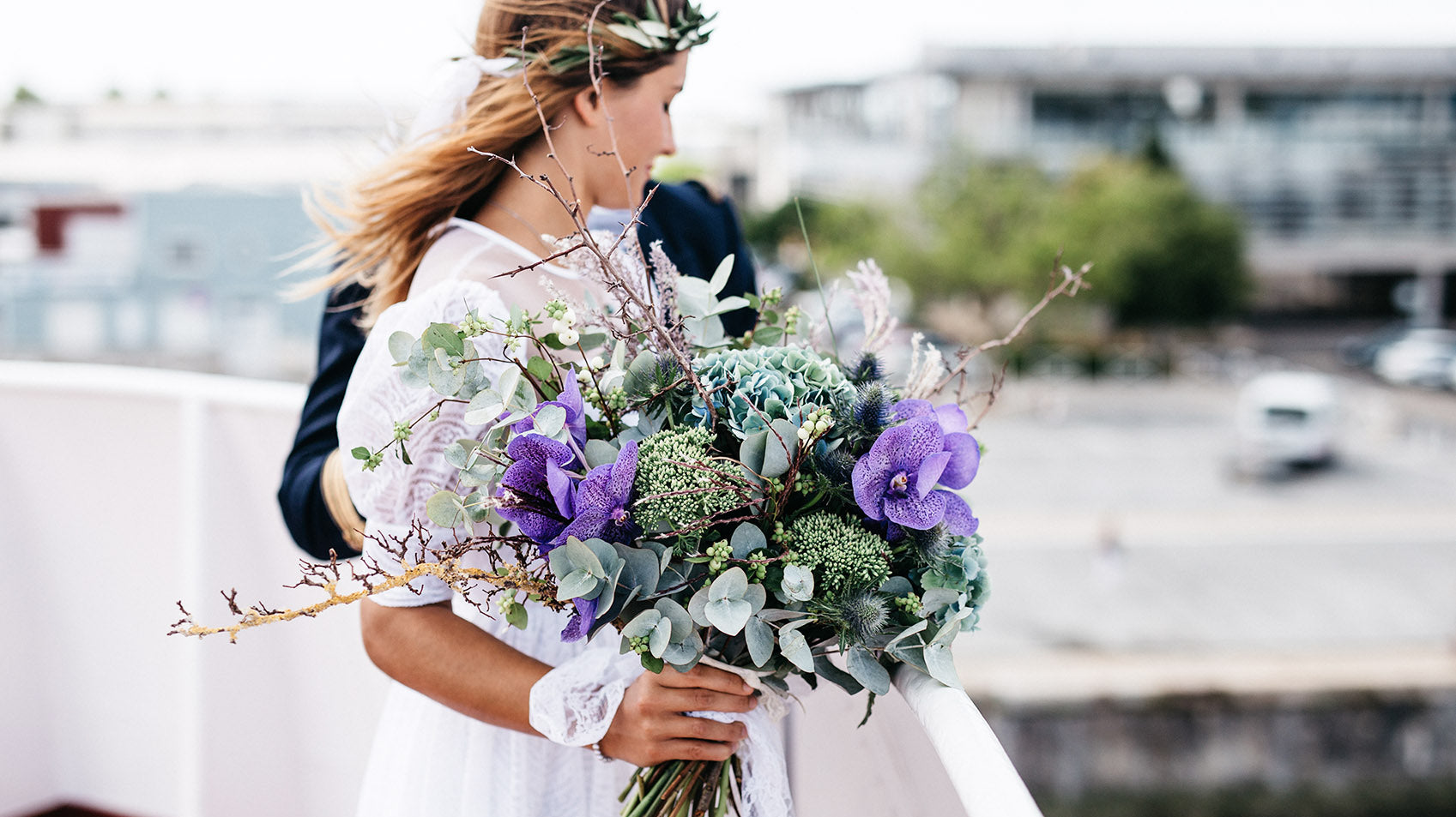 Picking the perfect flowers for your big day