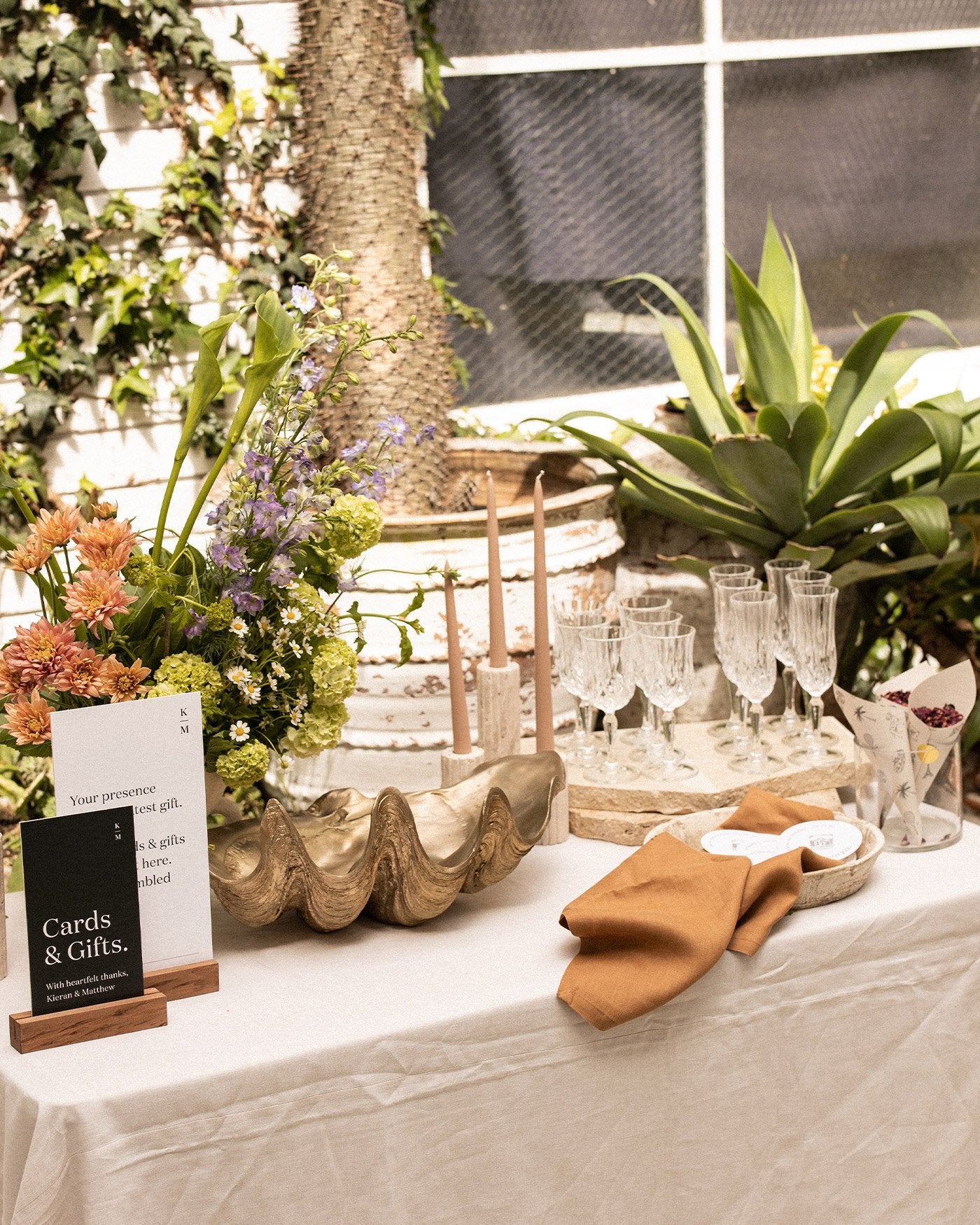 Peppermint Press On the Day Narrative Seating Chart