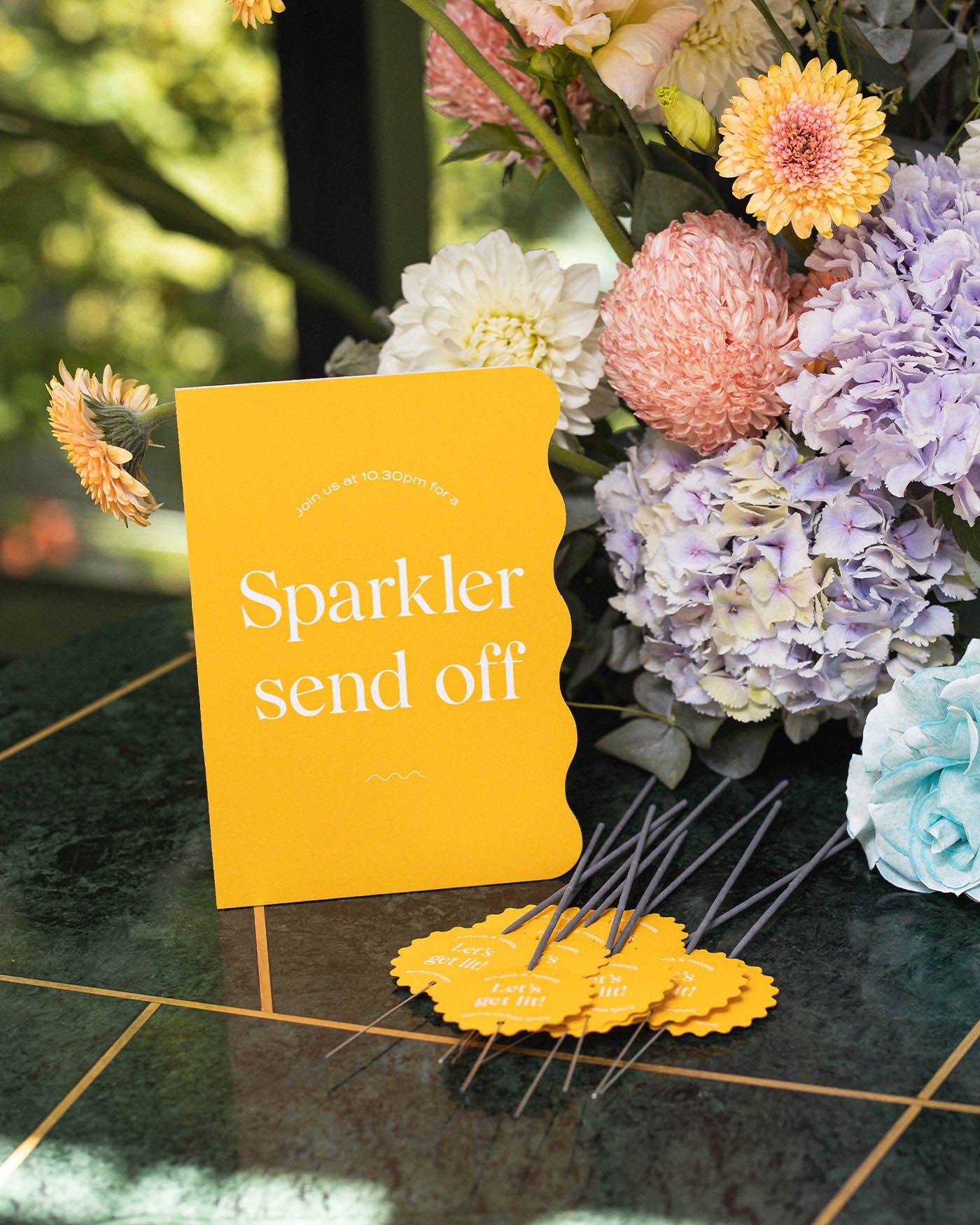 Peppermint Press On the Day Wave Small Signage Package