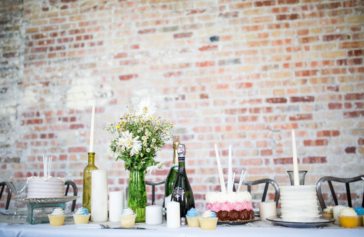 An engagement party guide: etiquette and FAQs